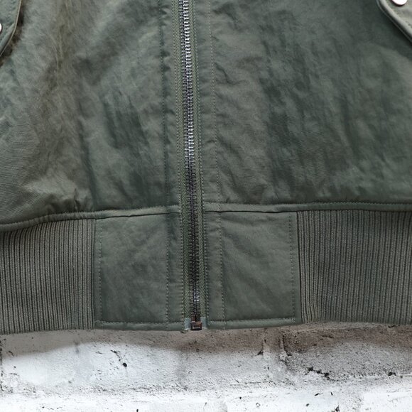 Banana Republic Men's Bomber Jacket Size Large Olive Green BNWT - Picture 10 of 16
